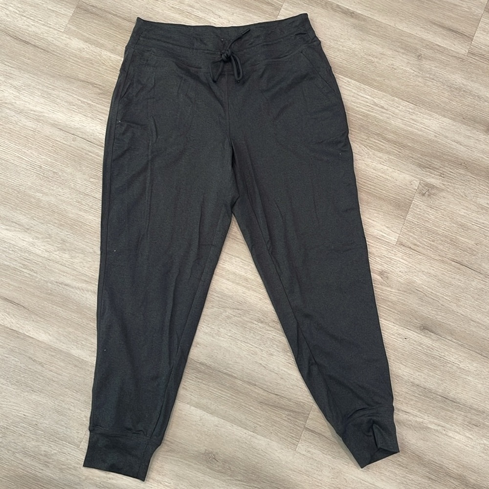 Lolë Geay Comfy joggers Size Medium